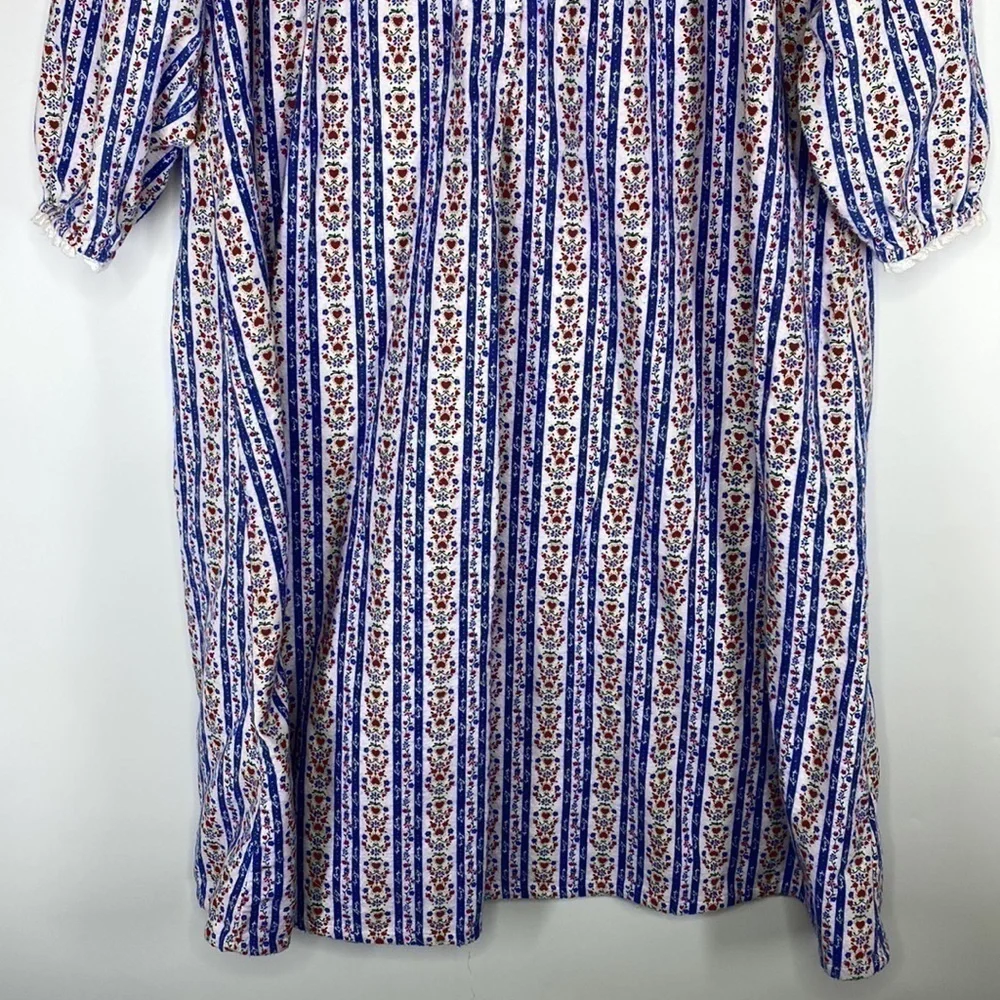 Lady Of Salzberg Blue White Heart Floral Long Nightgown Size Large